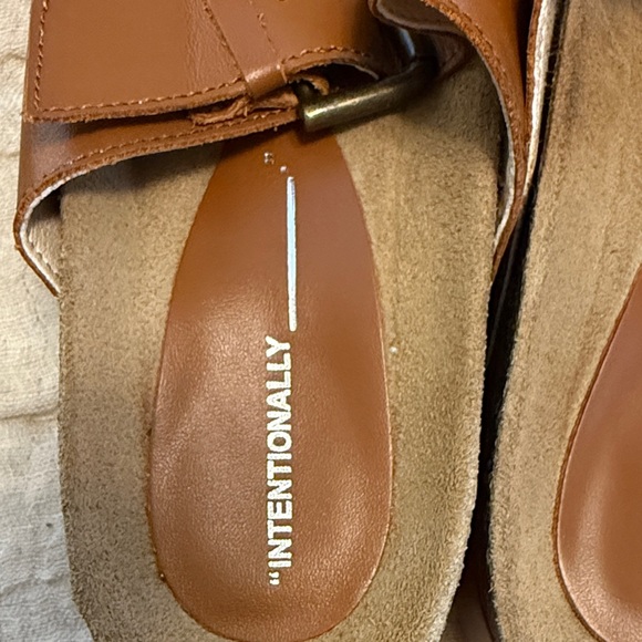 INTENTIONALLY BLANK Tan Leather Mules Platform - Picture 3 of 5